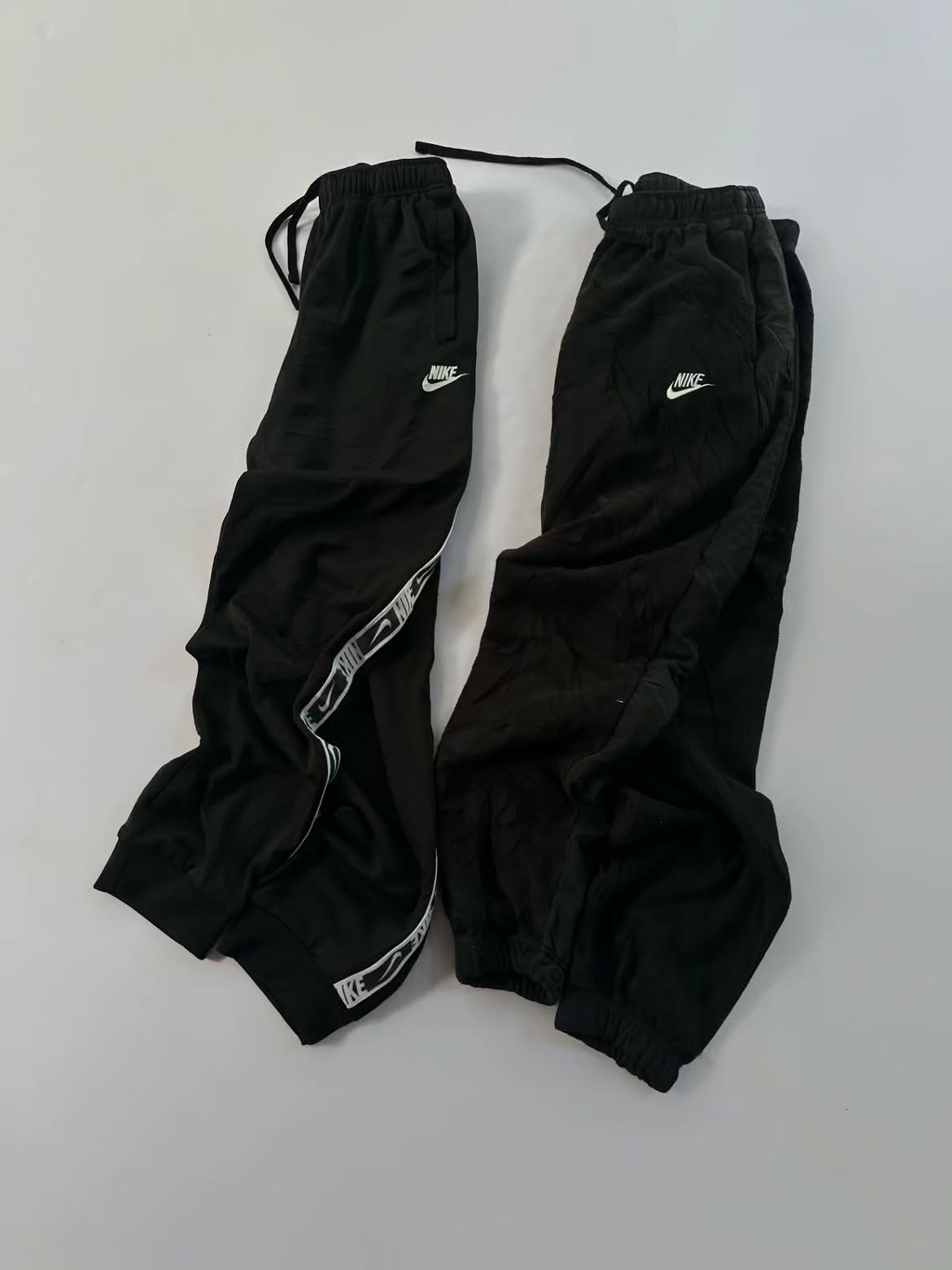 Black Graphic Trim Casual Track Pants