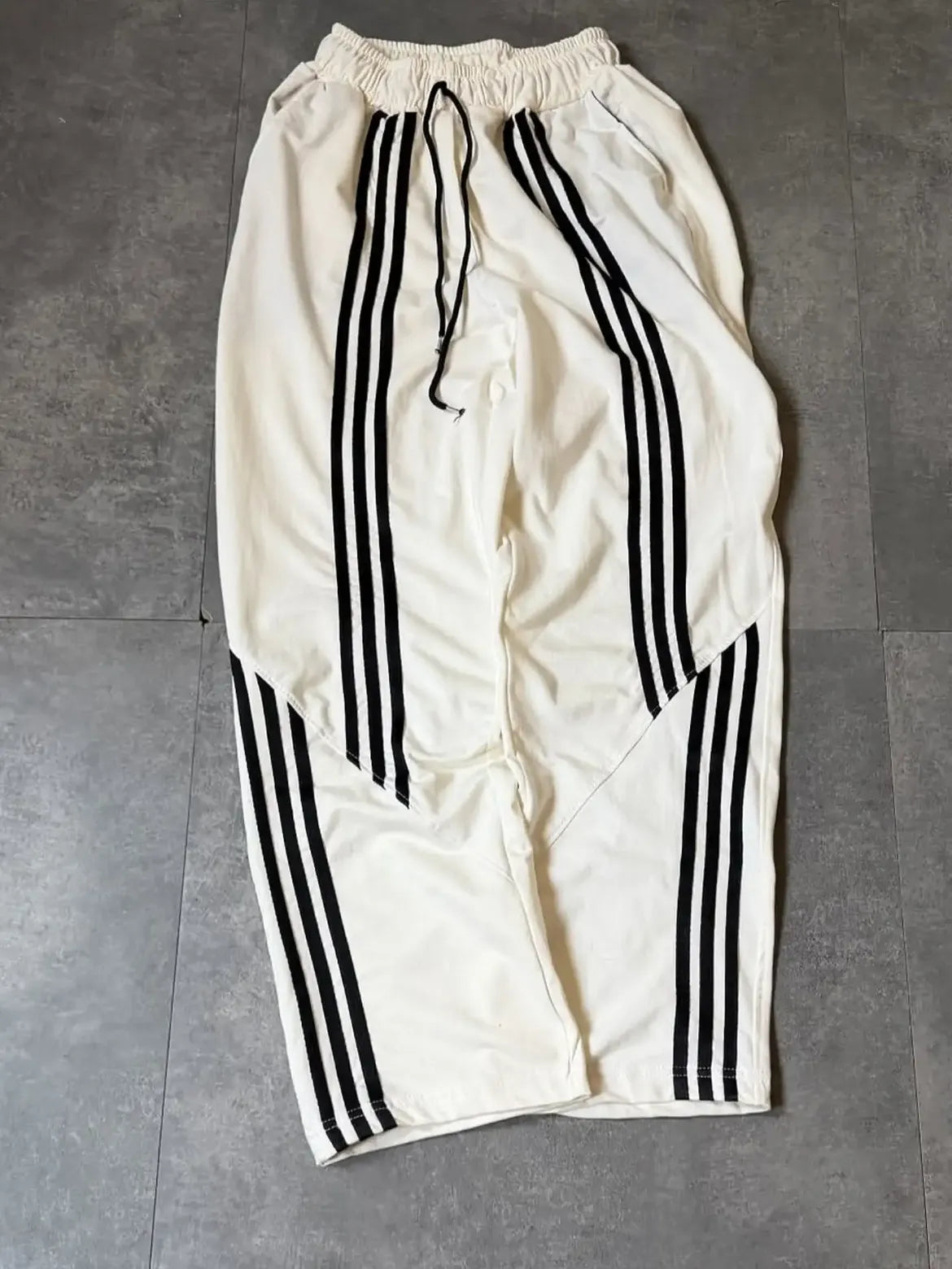 Three Stripe Wide-Leg Track Pants – Off White,Sky Blue,Black