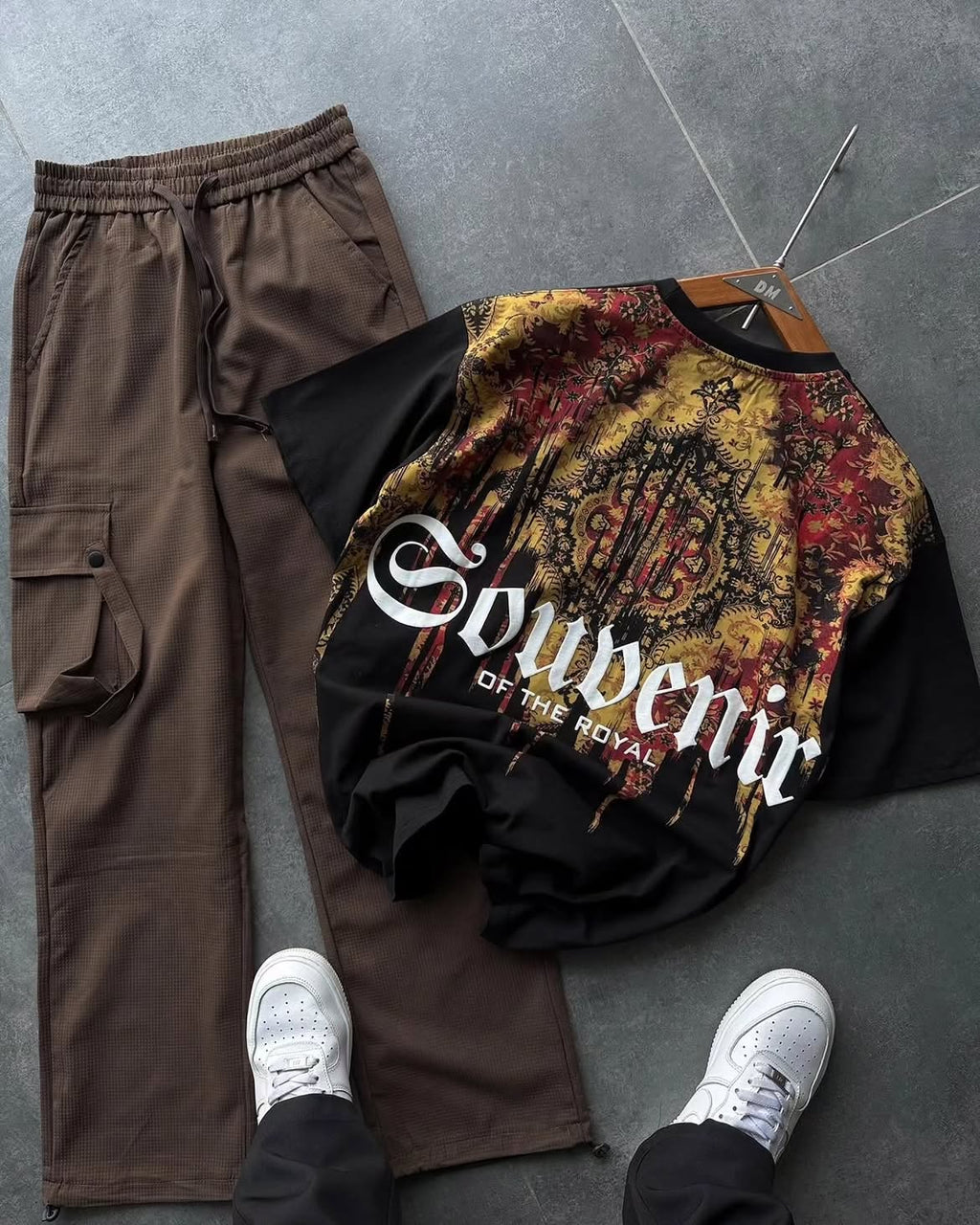 Souvenir Ornamental Graphic T-Shirt