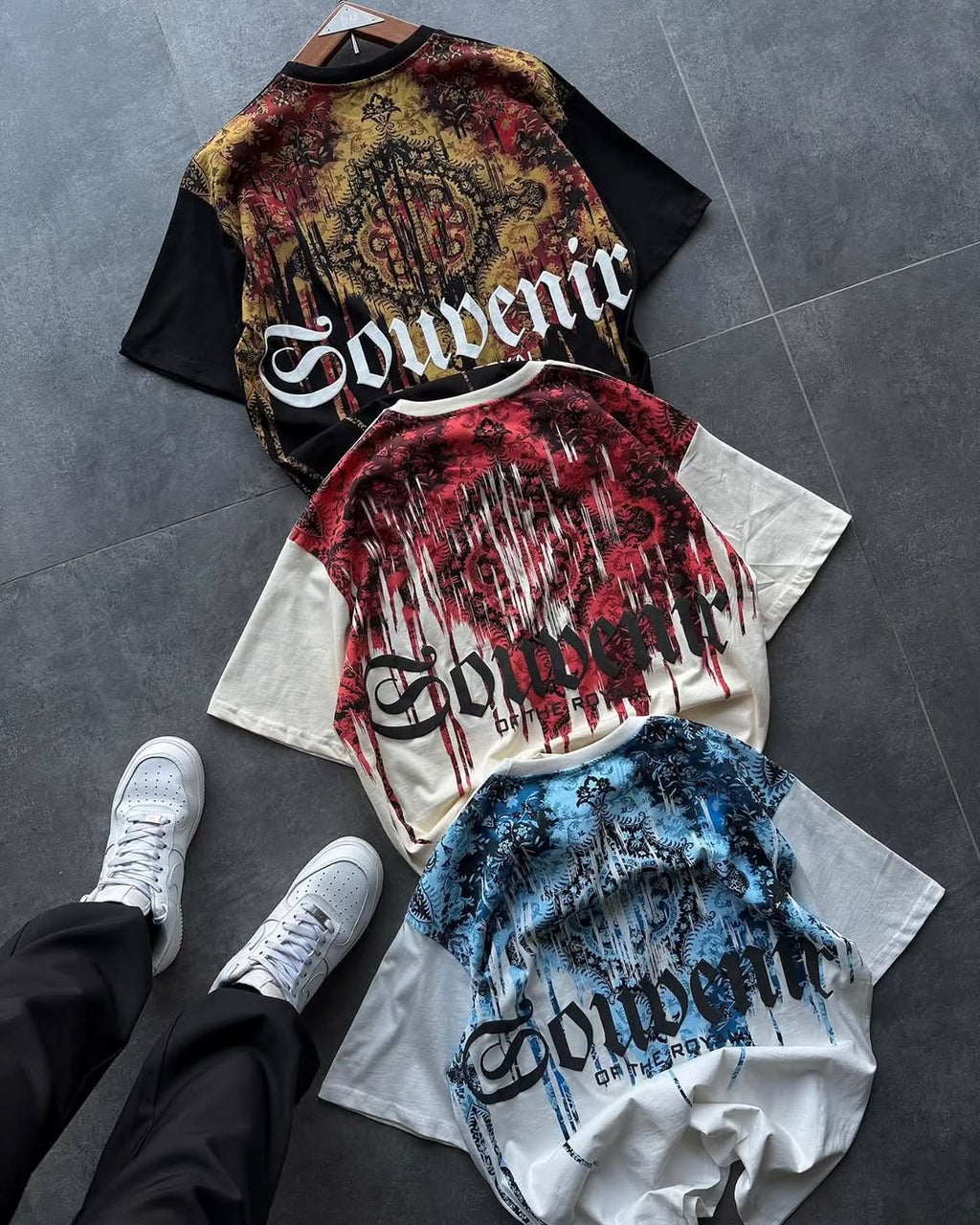 Souvenir Ornamental Graphic T-Shirt